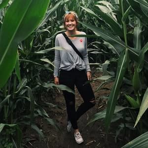 Meet your Posher, Rachel